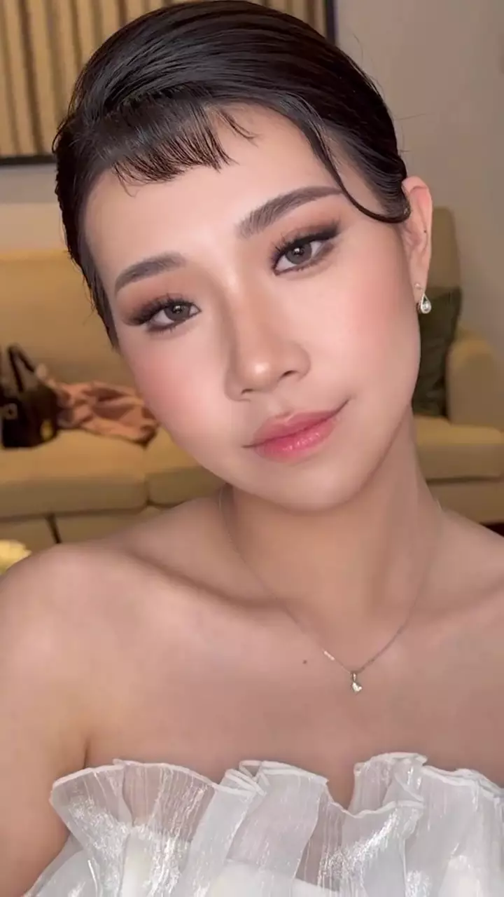 Transformasi cewek bermata monolid © Instagram Transformasi cewek bermata monolid © Instagram