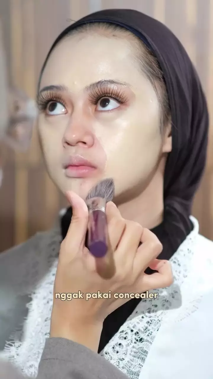 Punya jerawat aktif © Instagram