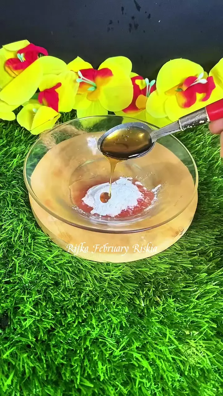 Rahasia wajah kencang © Instagram 