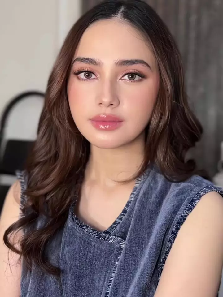 riasan pink glam © Instagram  riasan pink glam © Instagram