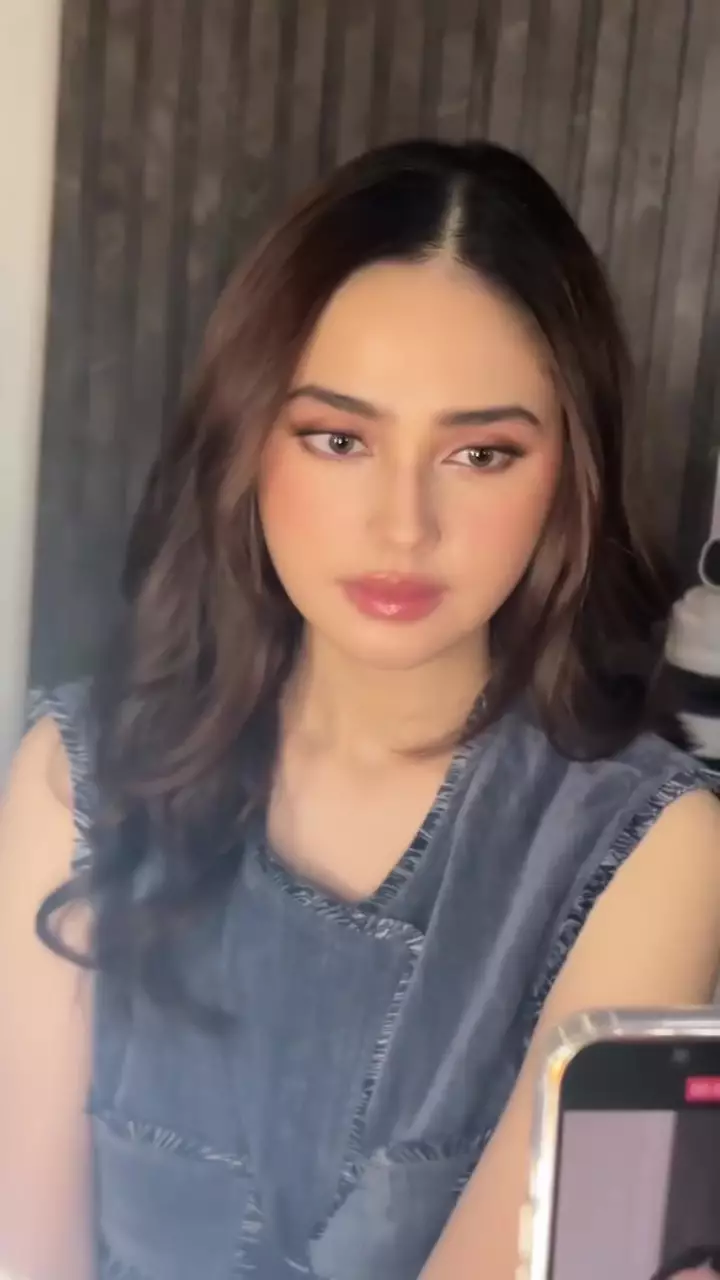 riasan pink glam © Instagram  riasan pink glam © Instagram