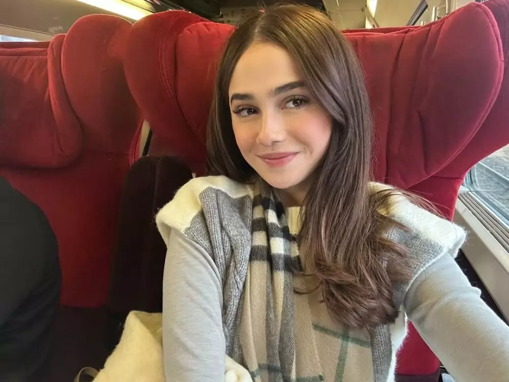 makeup Syifa Hadju saat liburan © Instagram 