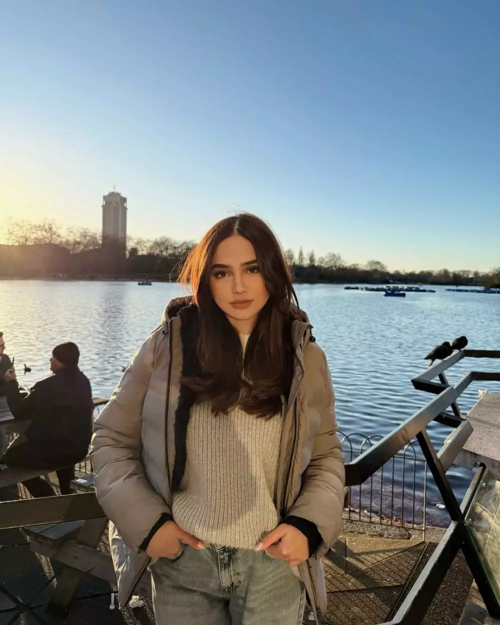 makeup Syifa Hadju saat liburan © Instagram 