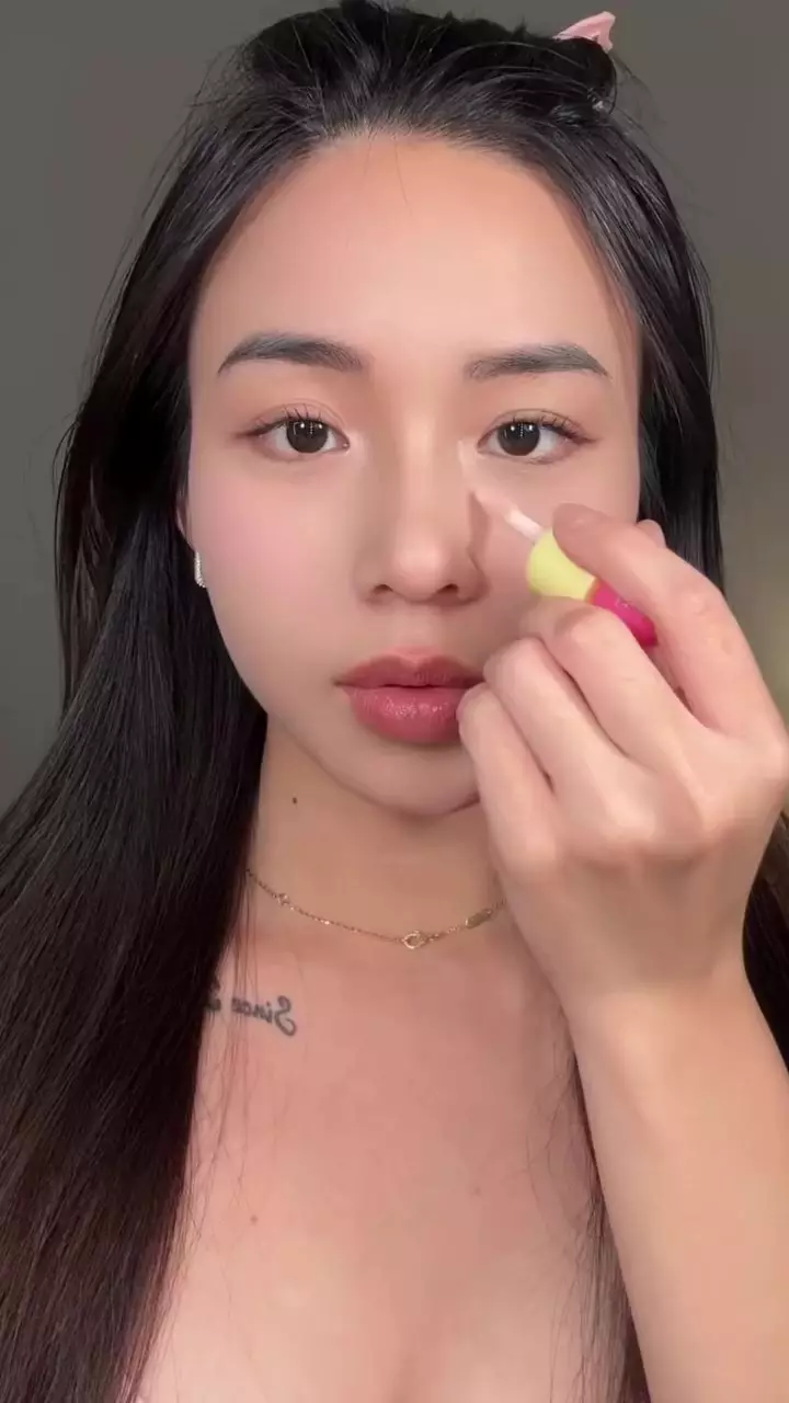 trik pakai concealer untuk complexion © Instagram