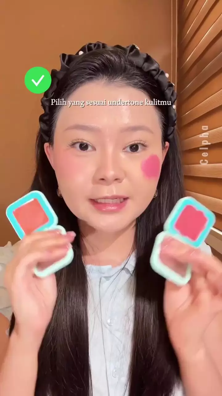 trik pakai cream blush on © Instagram trik pakai cream blush on © Instagram