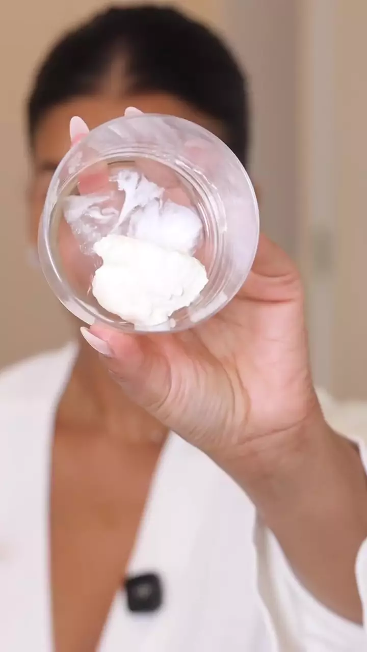 Wajah breakout dan kusam © Instagram 