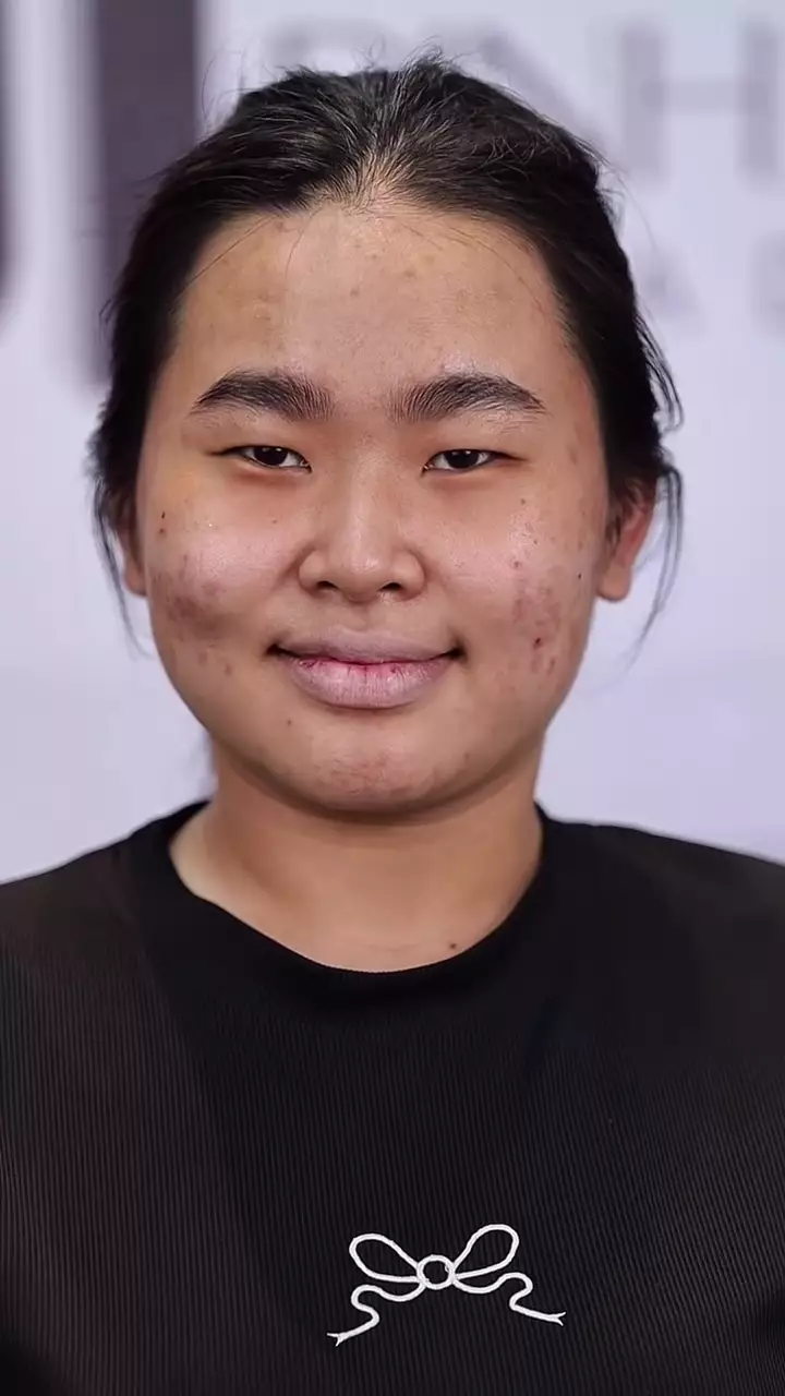 Sulap mata kecil jadi lebar © Instagram Sulap mata kecil jadi lebar © Instagram