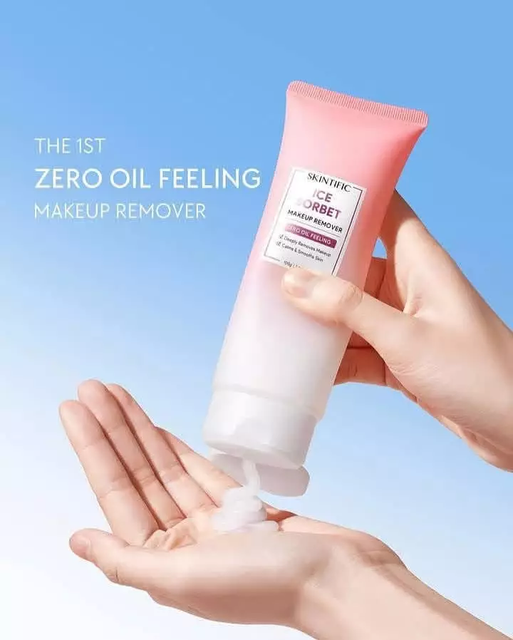 Rekomendasi makeup remover terbaik 2025 © 2025 brilio.net