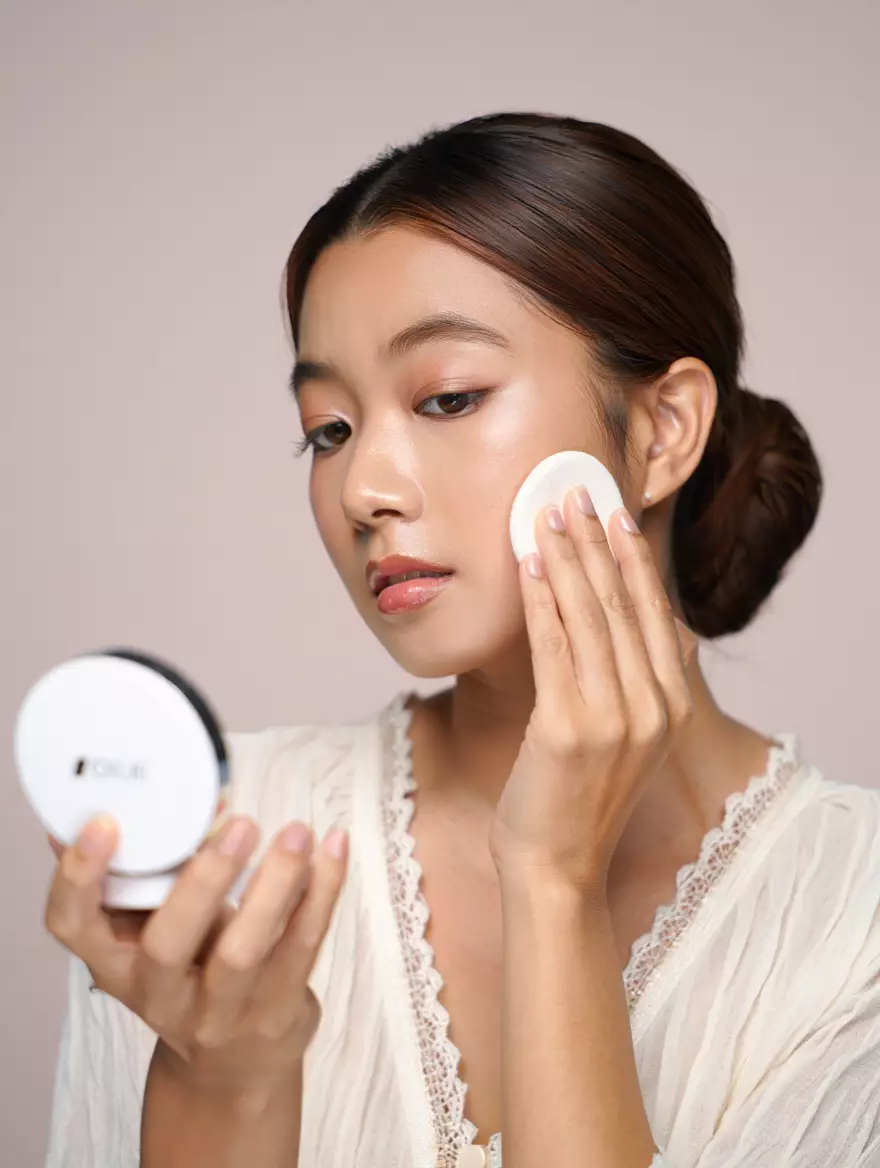 Rekomendasi makeup multifungsi © 2025 brilio.net Rekomendasi makeup multifungsi © 2025 brilio.net