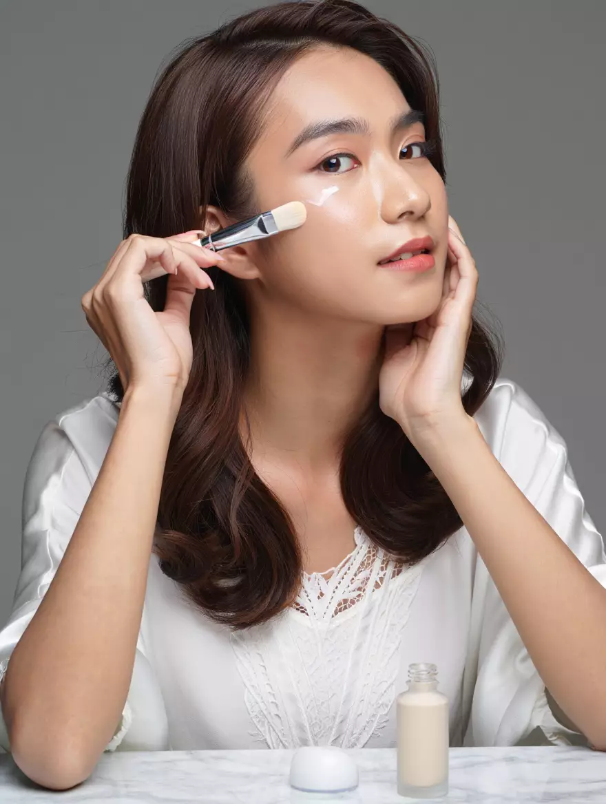 Rekomendasi primer untuk kulit sensitif © 2025 brilio.net Rekomendasi primer untuk kulit sensitif © 2025 brilio.net