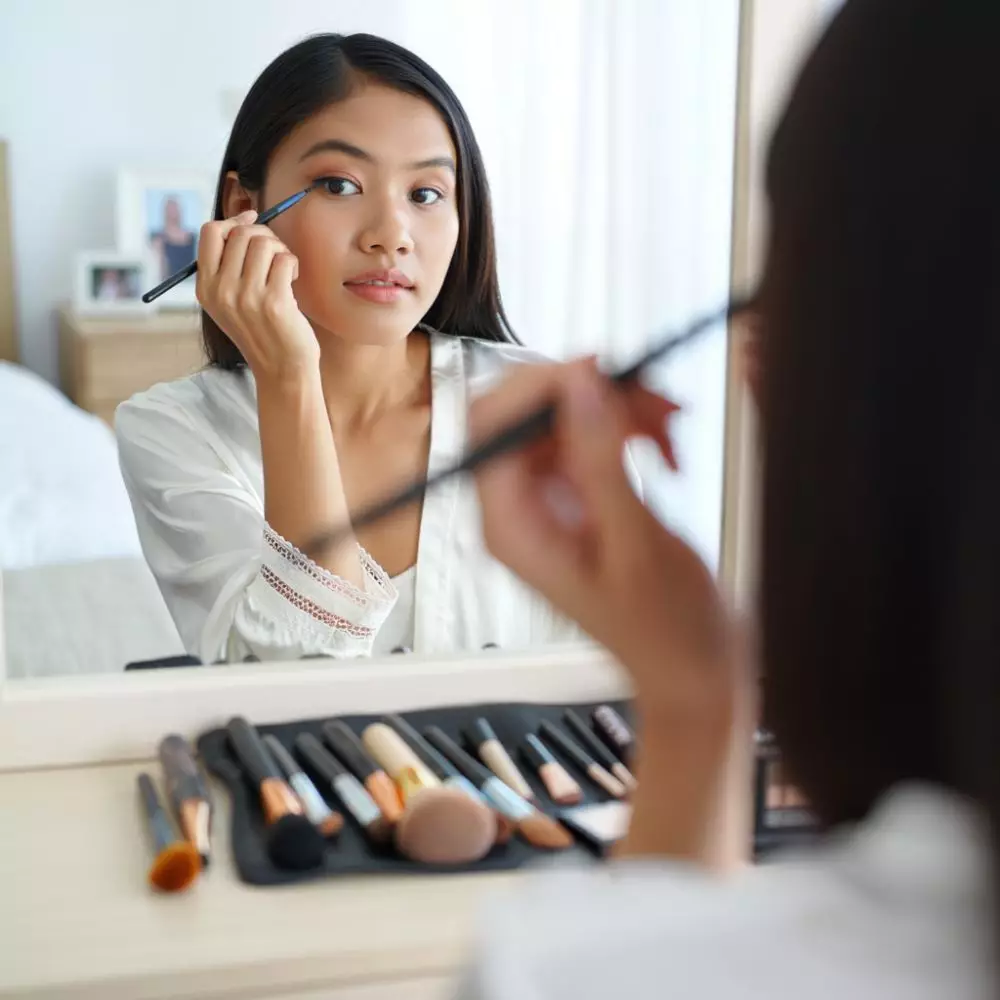 Rekomendasi produk makeup lokal © 2025 brilio.net