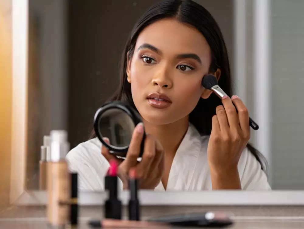 Rekomendasi makeup multifungsi © 2025 brilio.net