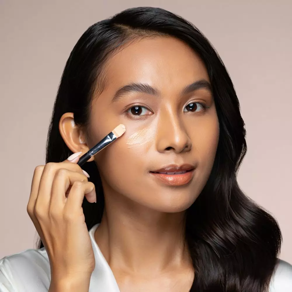 Rekomendasi concealer lokal © 2025 brilio.net