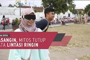 Masangin, mitos tutup mata lintasi ringin kembar
