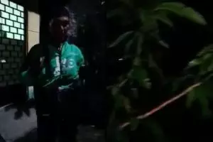 Aneh tapi nyata, driver ojol ini tiba-tiba tersesat di semak belukar