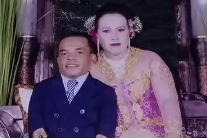 Kisah perjalanan cinta Ucok Baba dan istri ini penuh liku 