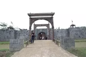 Kerennya studio alam yang disiapkan untuk film Hanung Bramantyo