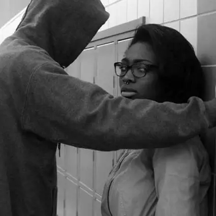 Kenali jenis-jenis kekerasan dalam berpacaran, pelaku bisa dipidanakan