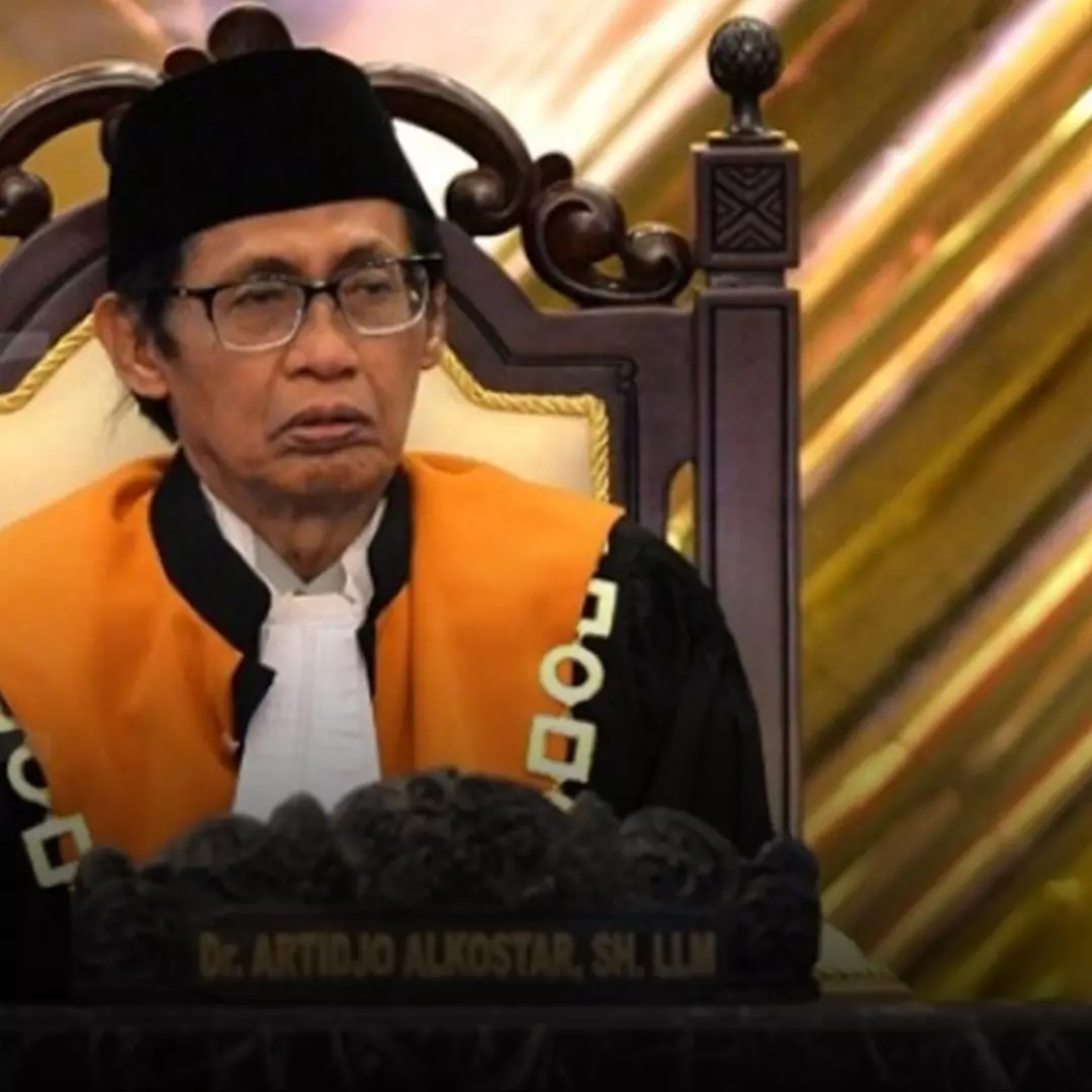 Kesederhanaan mantan Hakim Agung Artidjo Alkostar, inspiratif banget
