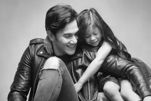 5 Seleb ini justru makin memesona saat jadi ayah 