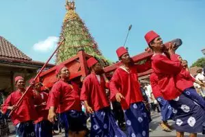 5 Tradisi lebaran unik berbagai daerah di Indonesia