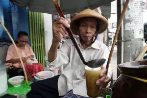 Es dawet Rp 2000, kuliner unik Jogja sejak tahun 1982