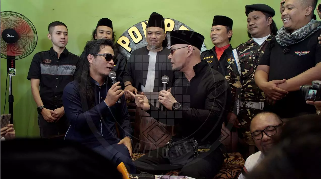 Momen Deddy Corbuzier bersyahadat, ini pernyataannya usai jadi mualaf