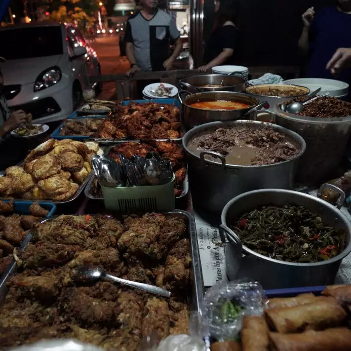 Nasi Teri Gejayan Pak Dul, kuliner malam legendaris Jogja