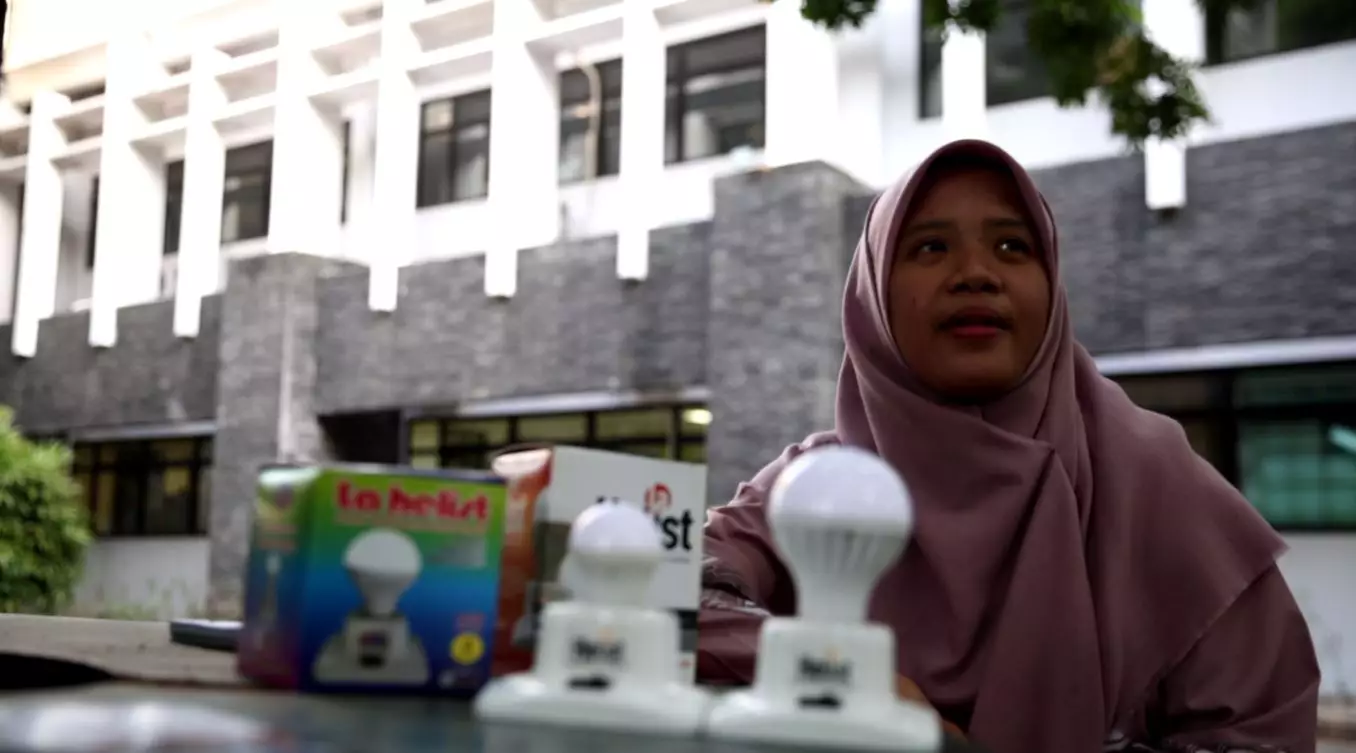 La Helist, lampu rarurat ramah lingkungan