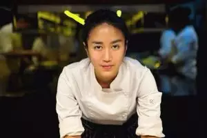 Makin tenar jadi chef, ini perjalanan karier Renatta Moeloek