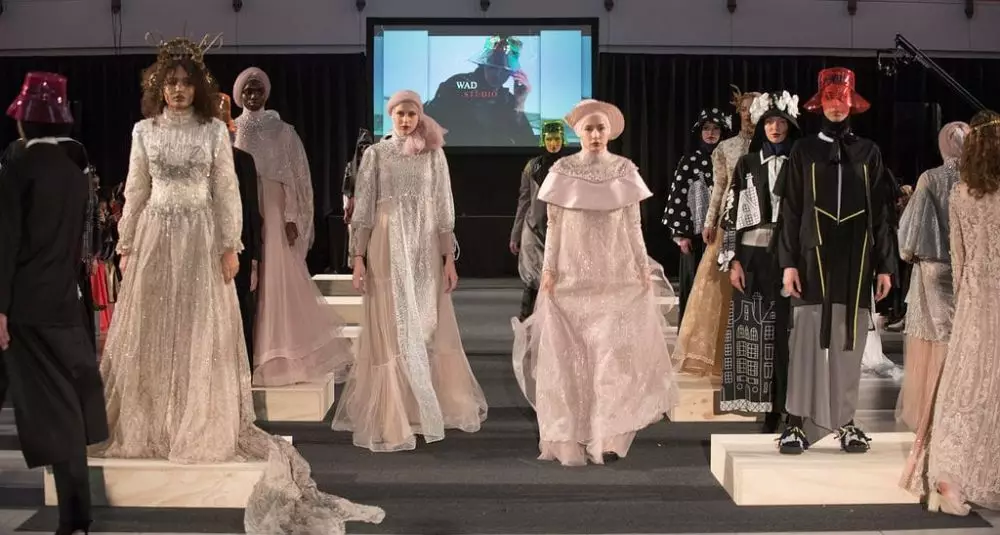 Keseruan AMFW © 2019 brilio.net Keseruan AMFW © 2019 brilio.net