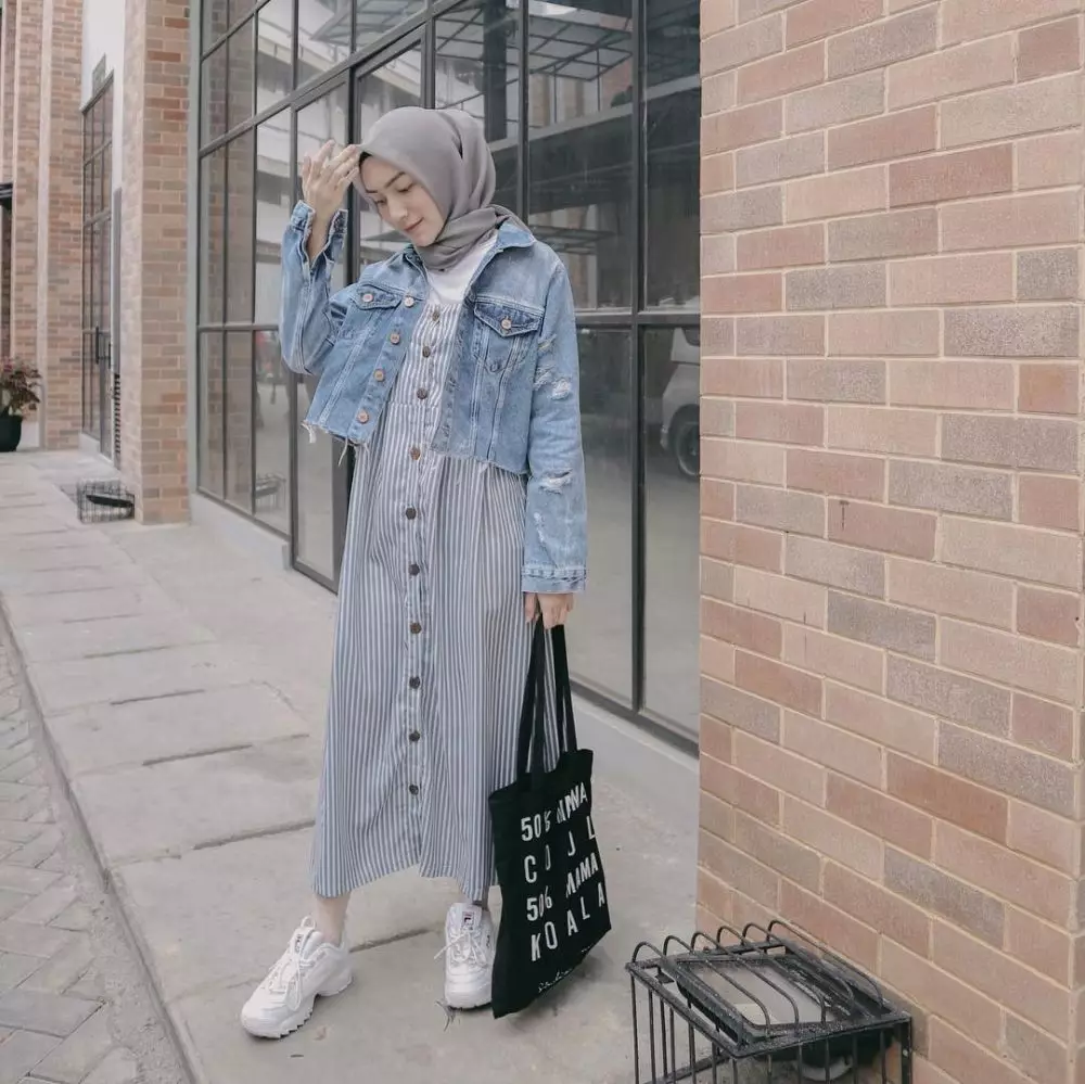 inspirasi hijab bernuansa pastel ala melody prima instagram