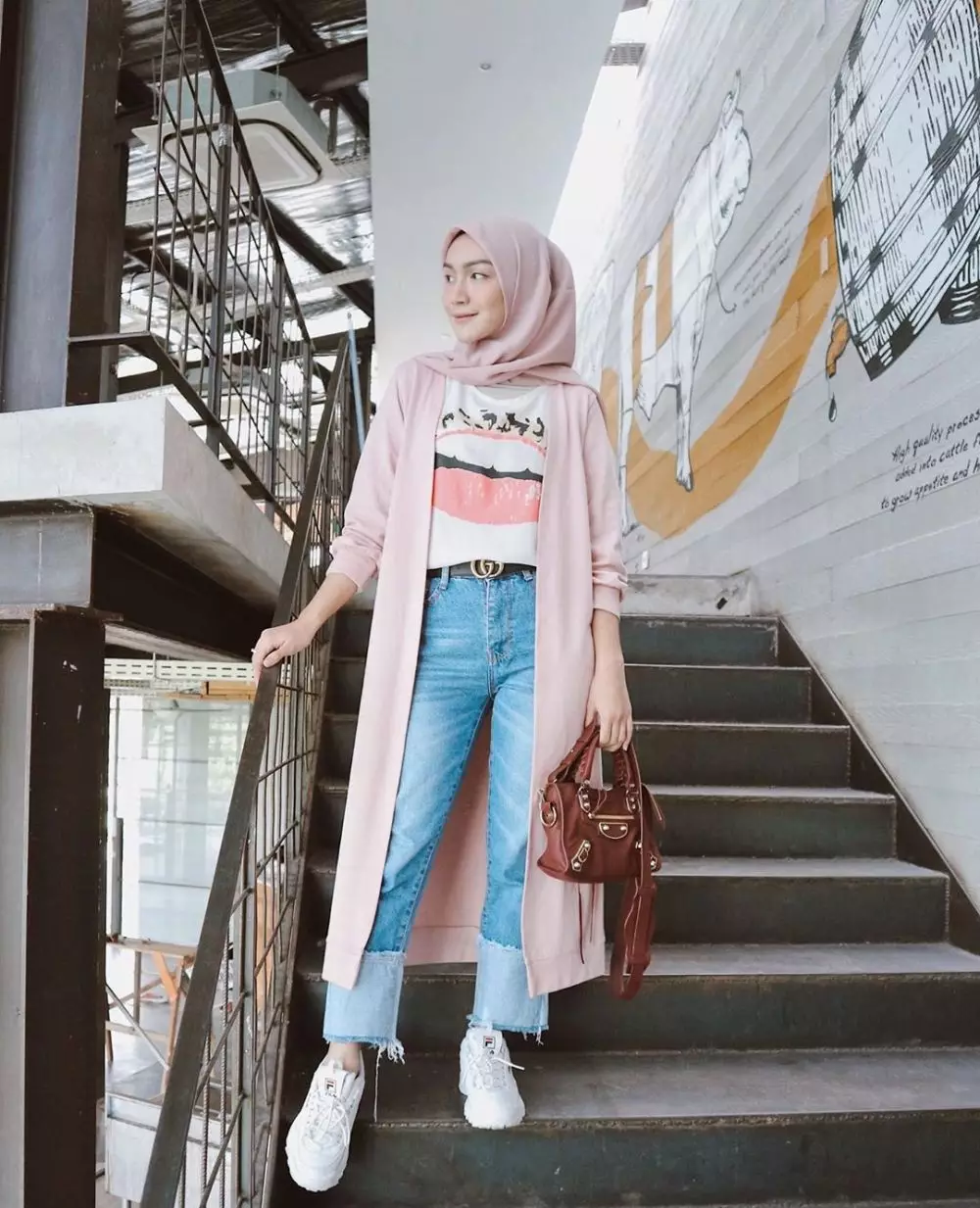 inspirasi hijab bernuansa pastel ala melody prima instagram