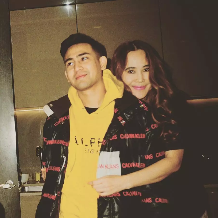 <img style= <img style=