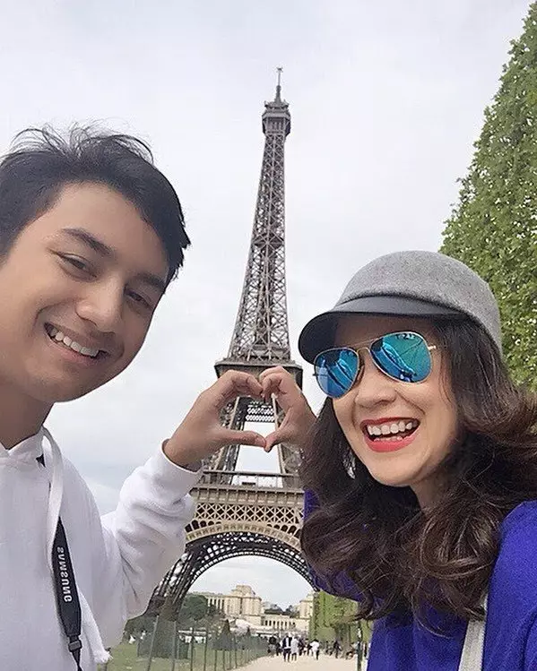 <img style= <img style=