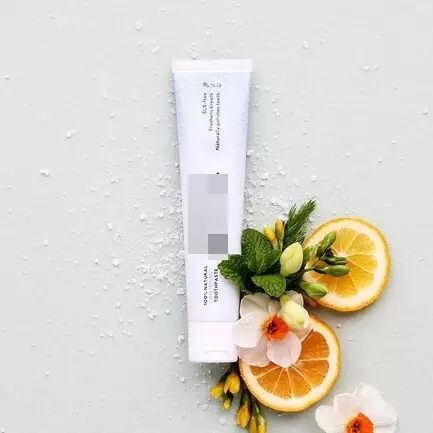 Cara hilang komedo dengan lemon atau jeruk nipis © 2020 brilio.net Cara hilang komedo dengan lemon atau jeruk nipis © 2020 brilio.net