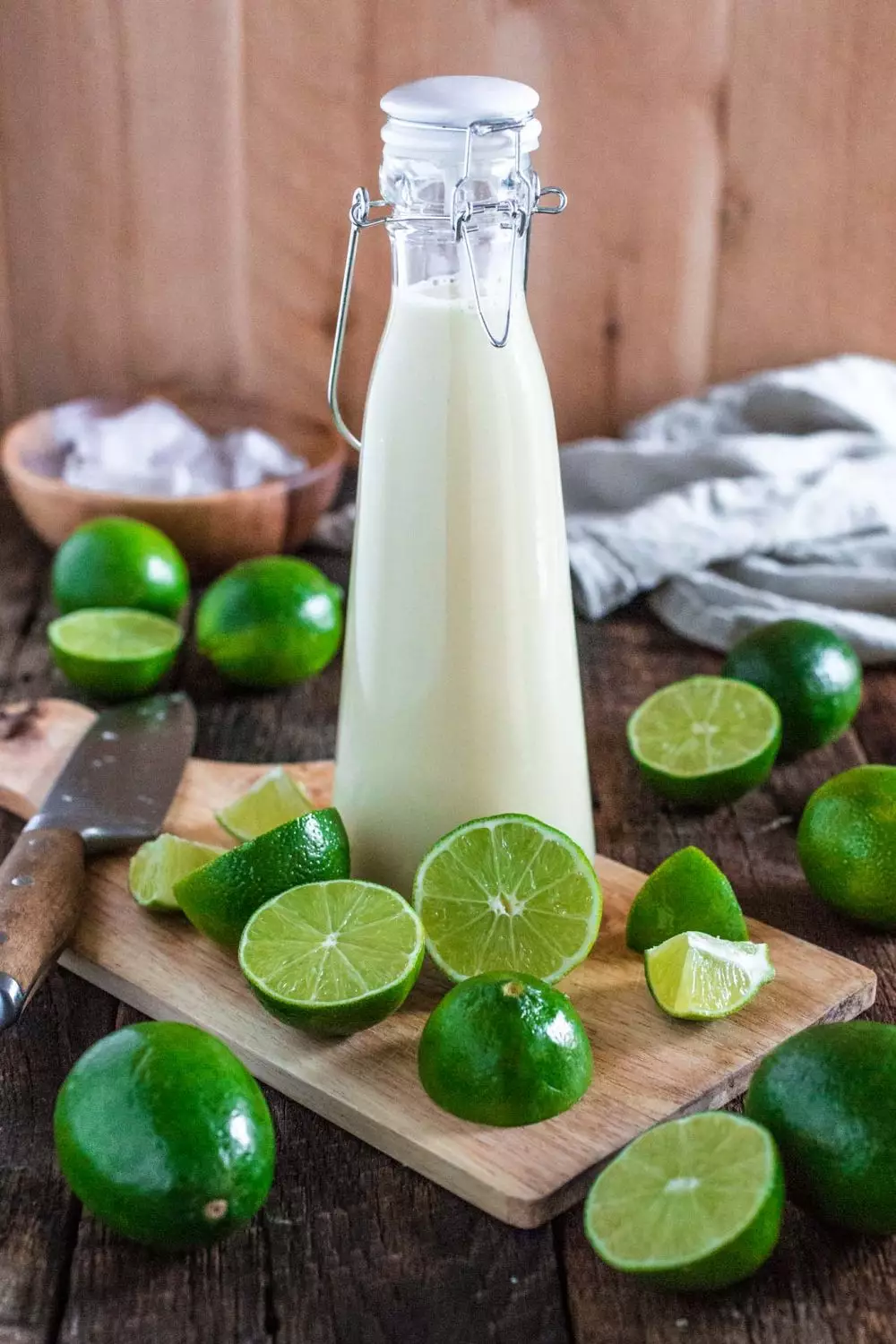 Cara hilang komedo dengan lemon atau jeruk nipis © 2020 brilio.net Cara hilang komedo dengan lemon atau jeruk nipis © 2020 brilio.net