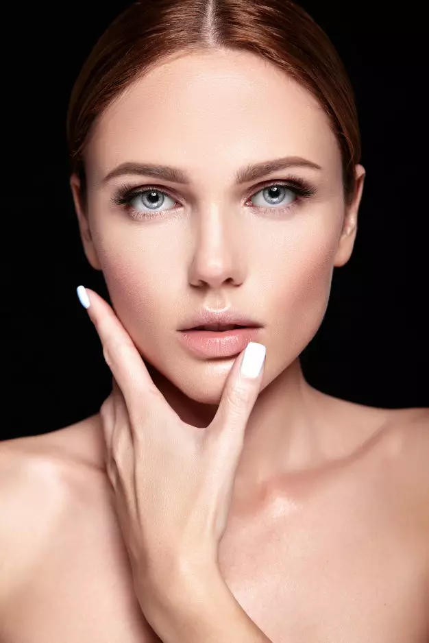 putih telur untuk kecantikan © freepik.com putih telur untuk kecantikan © freepik.com