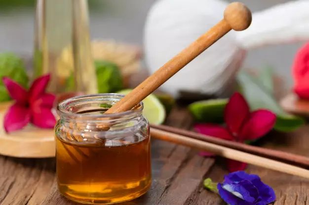 Cara membuat masker bibir © freepik.com Cara membuat masker bibir © freepik.com