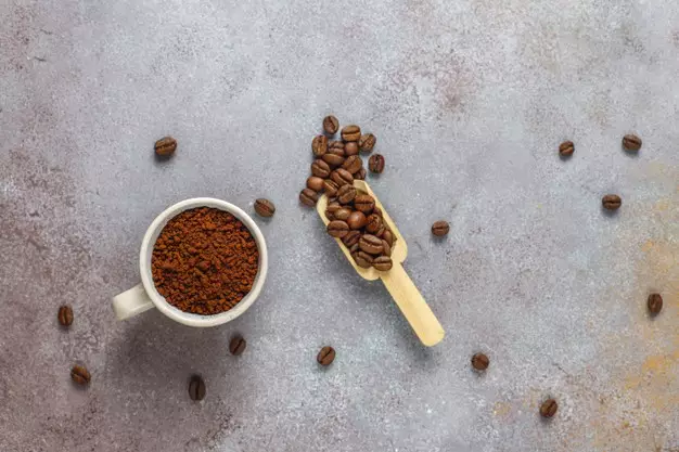 Cara membuat masker kopi dan minyak kelapa freepik.com