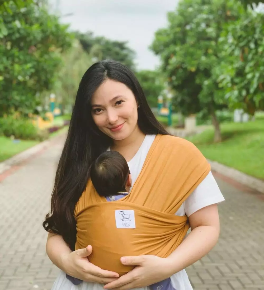 alasan asmirandah tak cukur rambut © Instagram