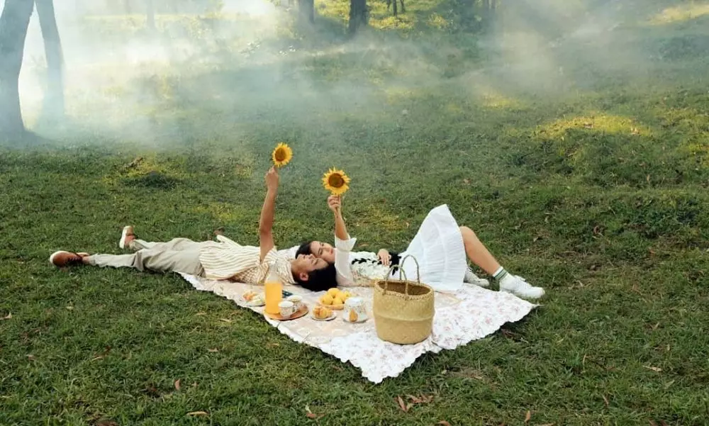 Pentingnya menggunakan sunscreen © 2021 brilio.net Pentingnya menggunakan sunscreen © 2021 brilio.net