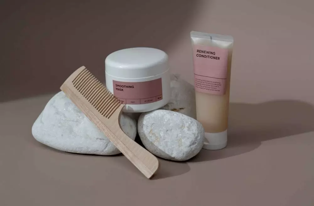 <img style= <img style=