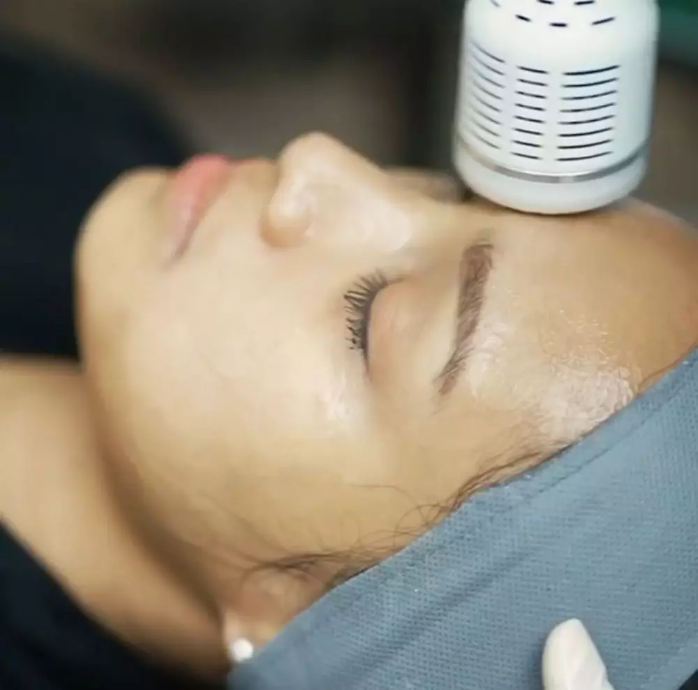 Hydra Glow Facial © 2021 brilio.net