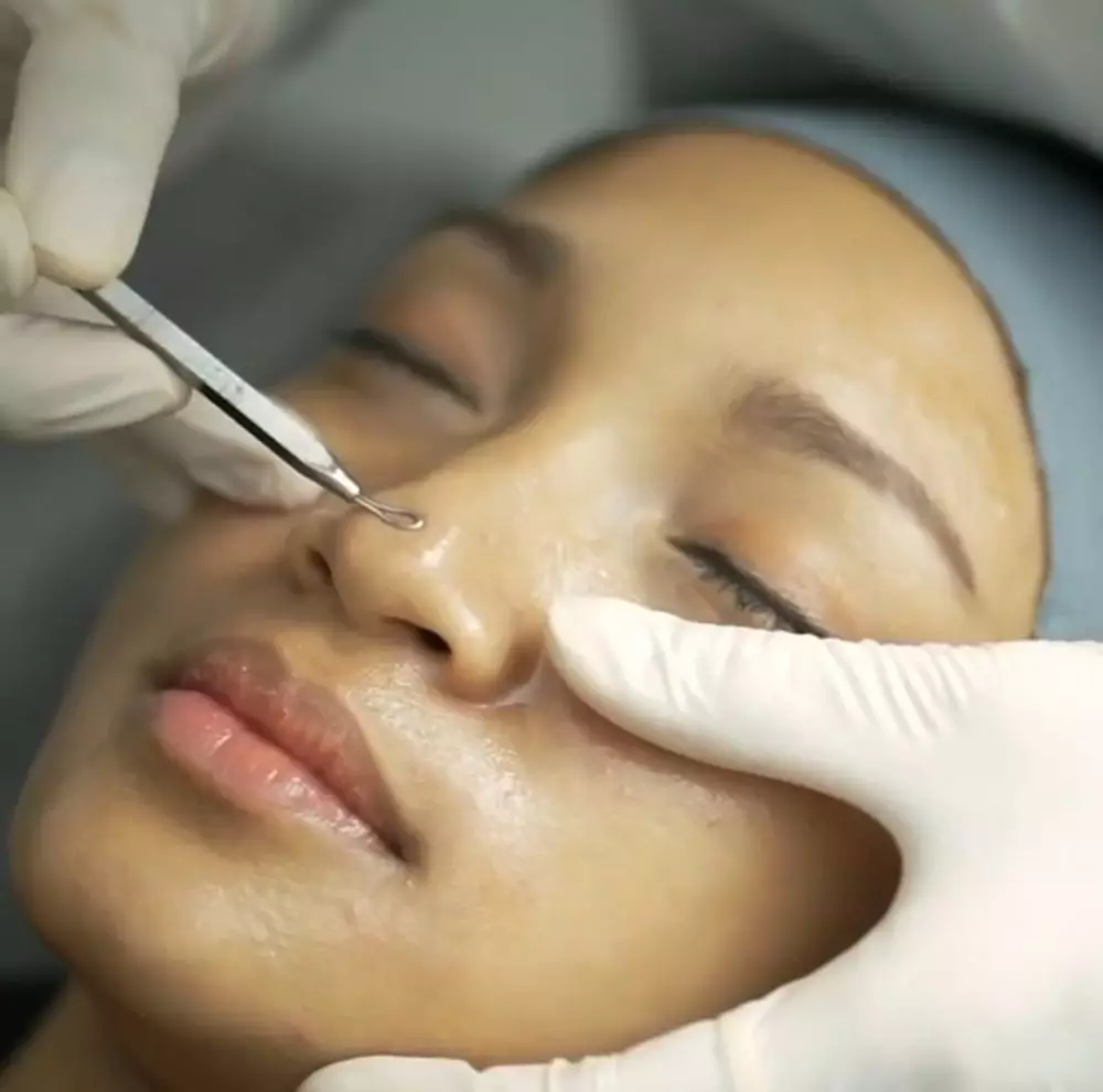 Hydra Glow Facial © 2021 brilio.net