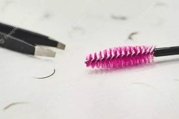 Manfaat baby oil Freepik