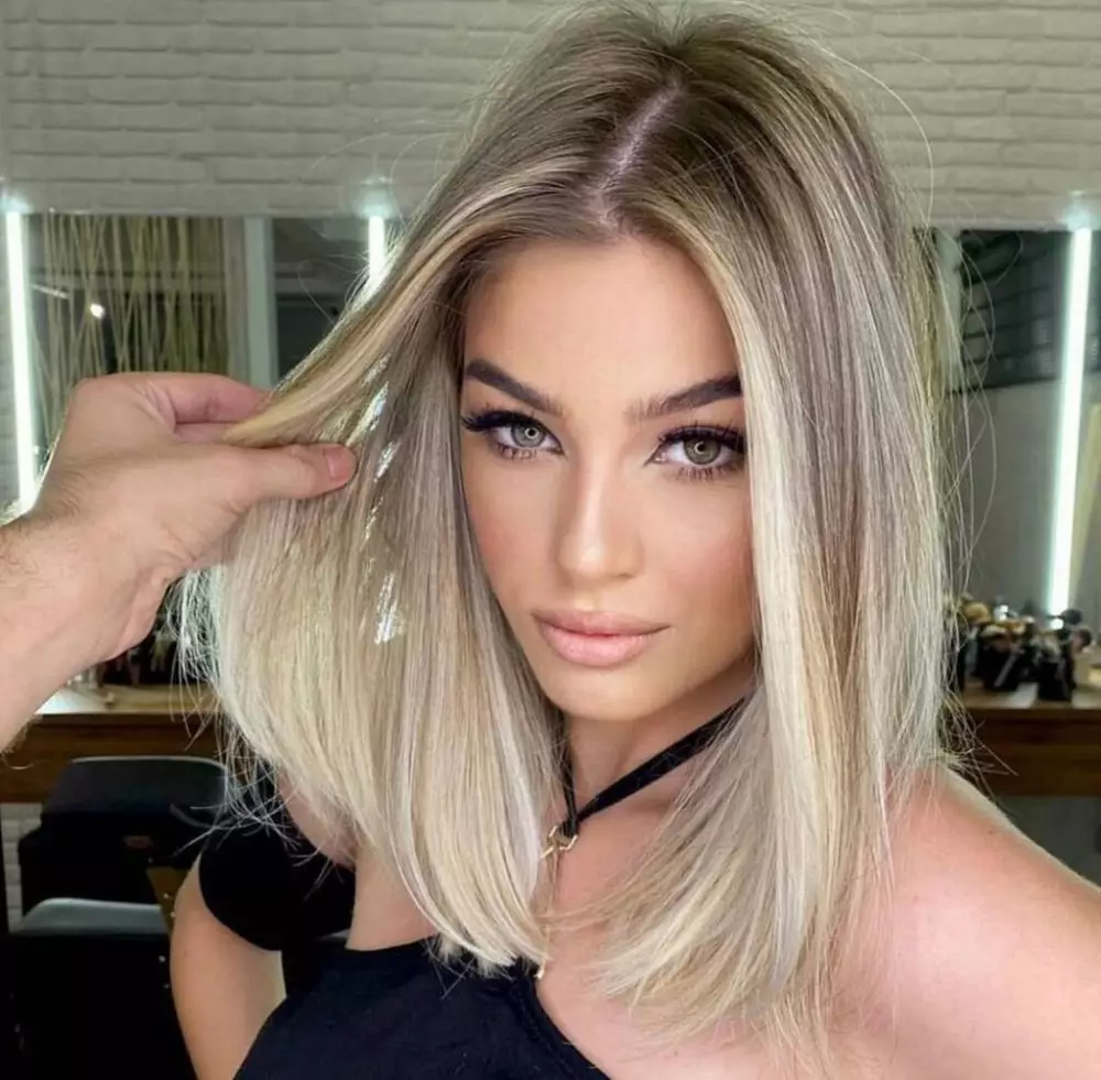 Model rambut pendek wanita berbagai sumber