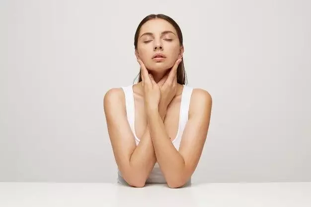 Manfaat tomat untuk wajah © 