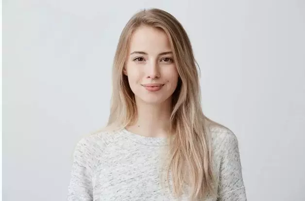 cara memakai serum MS Glow © 2022 freepik.com cara memakai serum MS Glow © 2022 freepik.com