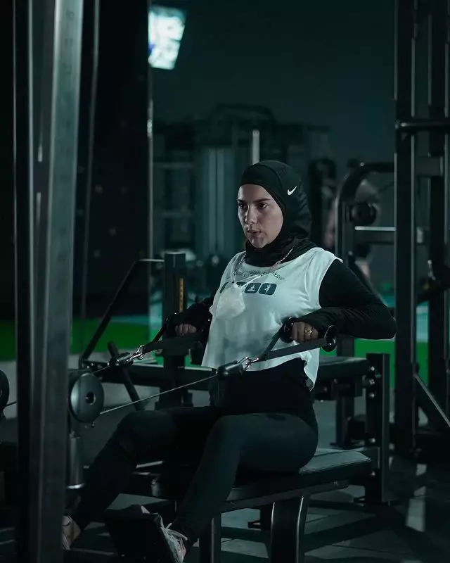  Rahasia wajah cerah ala Irish Bella Instagram 